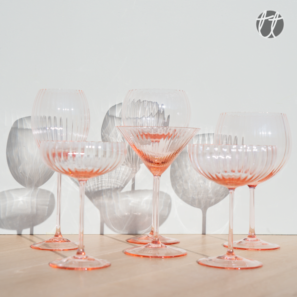 Lyon glas - Rosa // Anna von Lipa glazen lifestyle roze glaswerk kristal table things